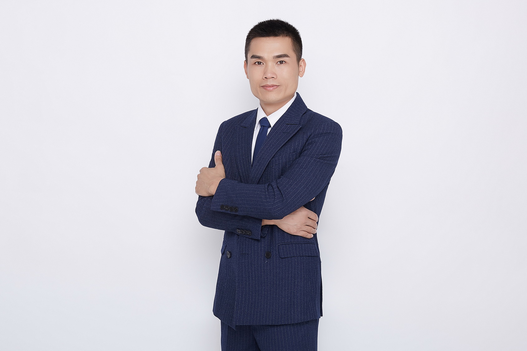 周泰相